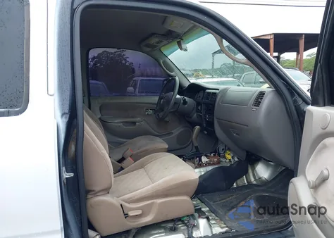 2004 Toyota Tacoma Prerunner из США, поврежденный, VIN 5TEGM92N14Z427550